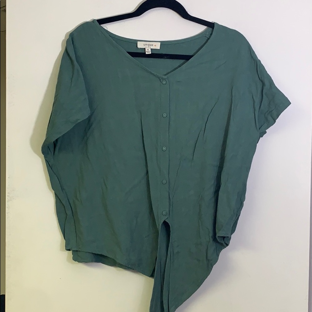 XL Umgee Light Green Button Tie blouse